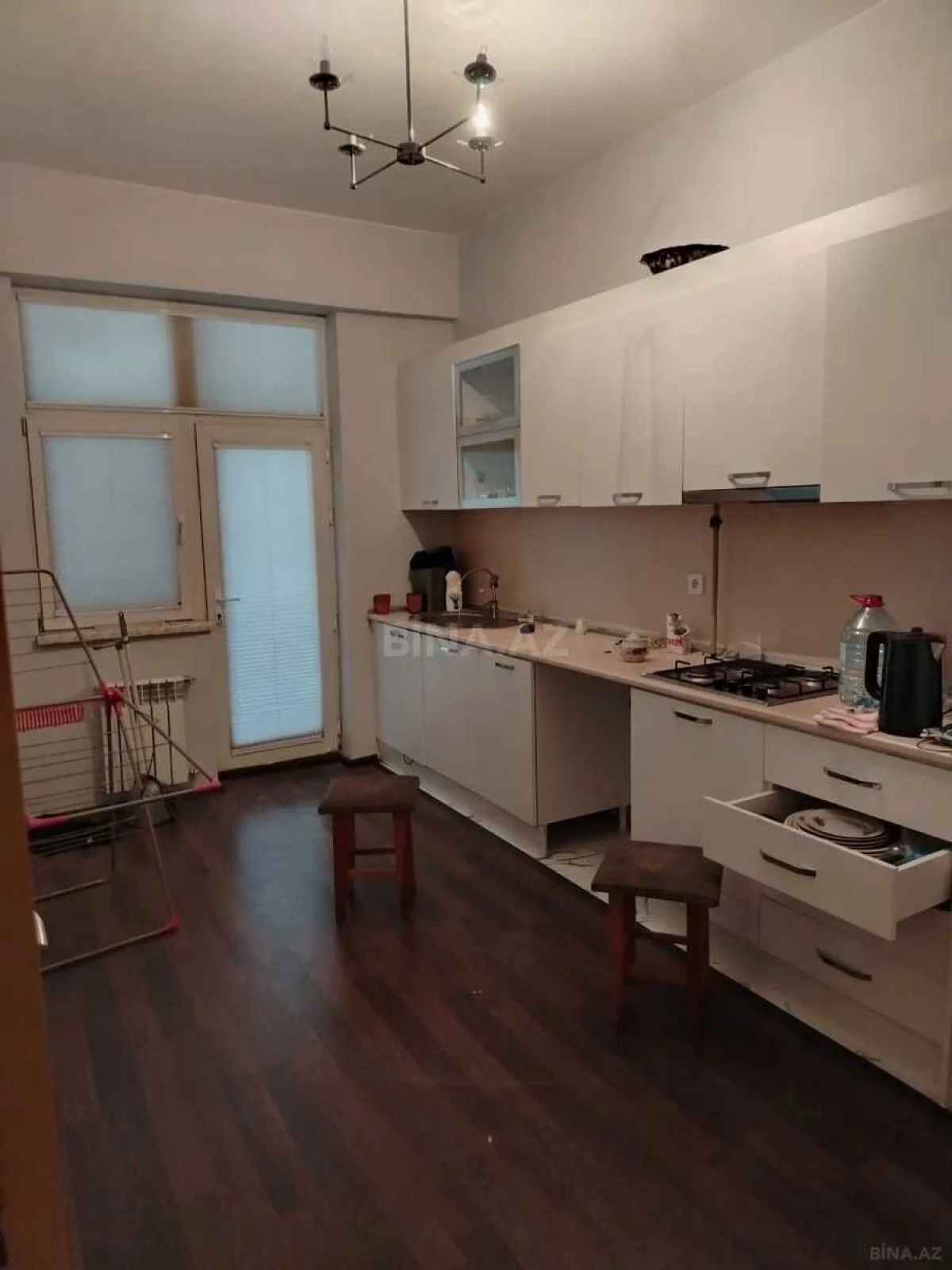 Satılır 1 otaqlı mənzil 52 m²