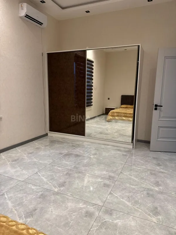 Kirayə verilir 4 otaqlı həyət evi 210 m²