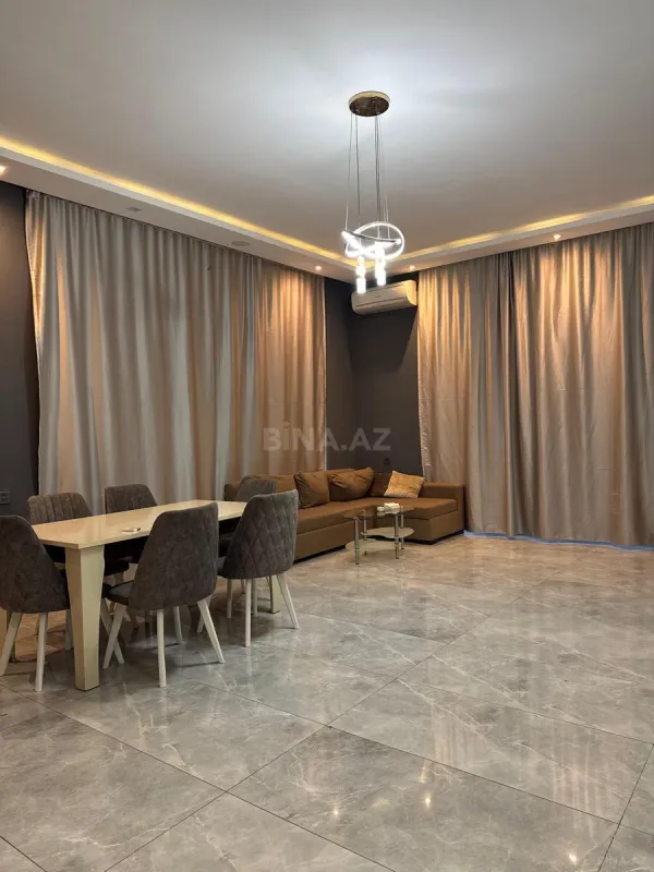 Kirayə verilir 4 otaqlı həyət evi 210 m²