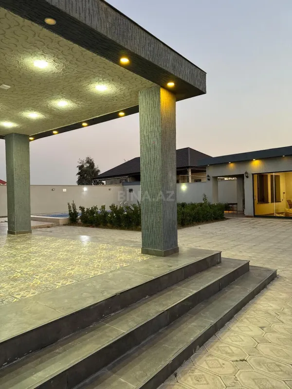 Kirayə verilir 4 otaqlı həyət evi 210 m²