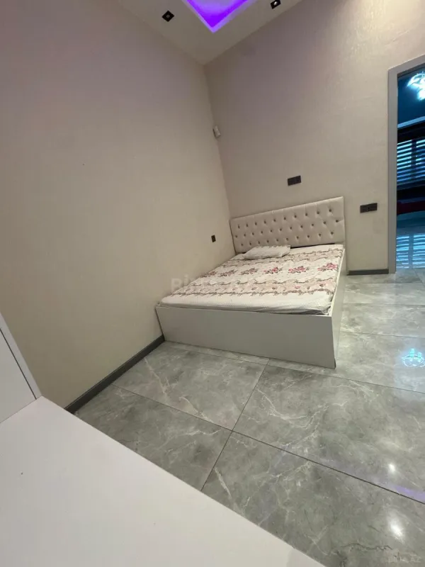 Kirayə verilir 4 otaqlı həyət evi 210 m²