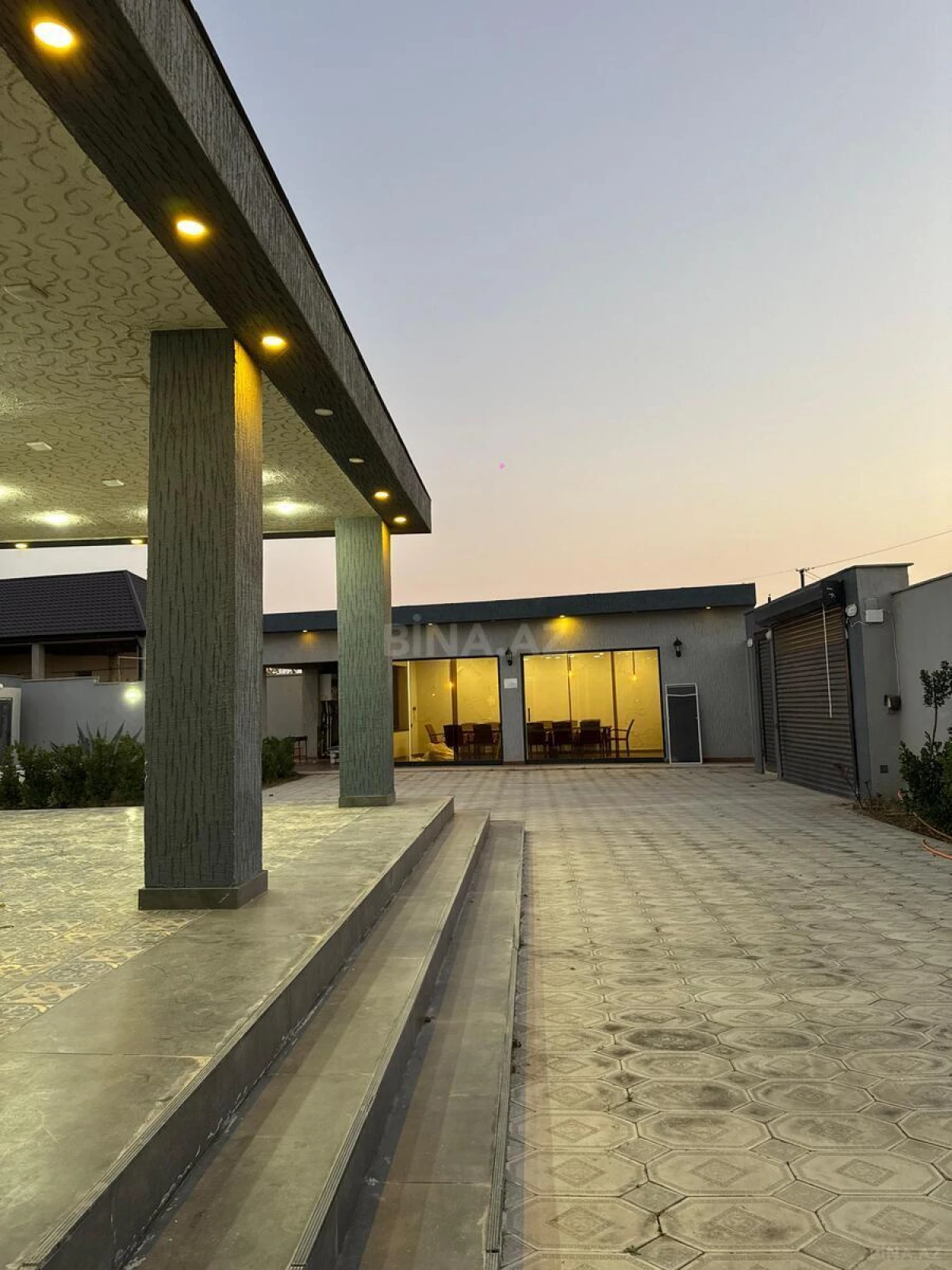 Kirayə verilir 4 otaqlı həyət evi 210 m²