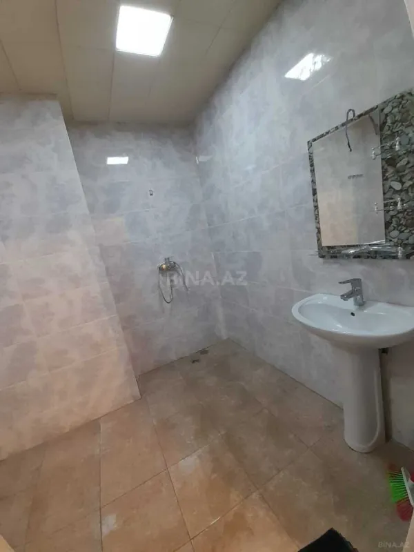 Satılır 3 otaqlı mənzil 111 m²