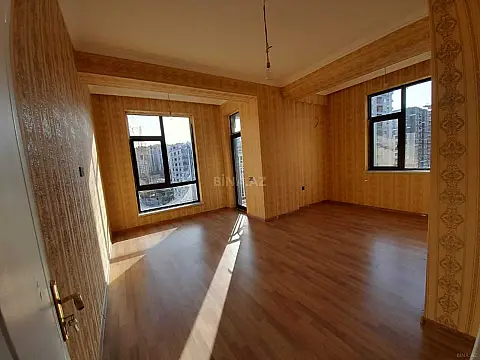 Satılır 3 otaqlı mənzil 111 m²
