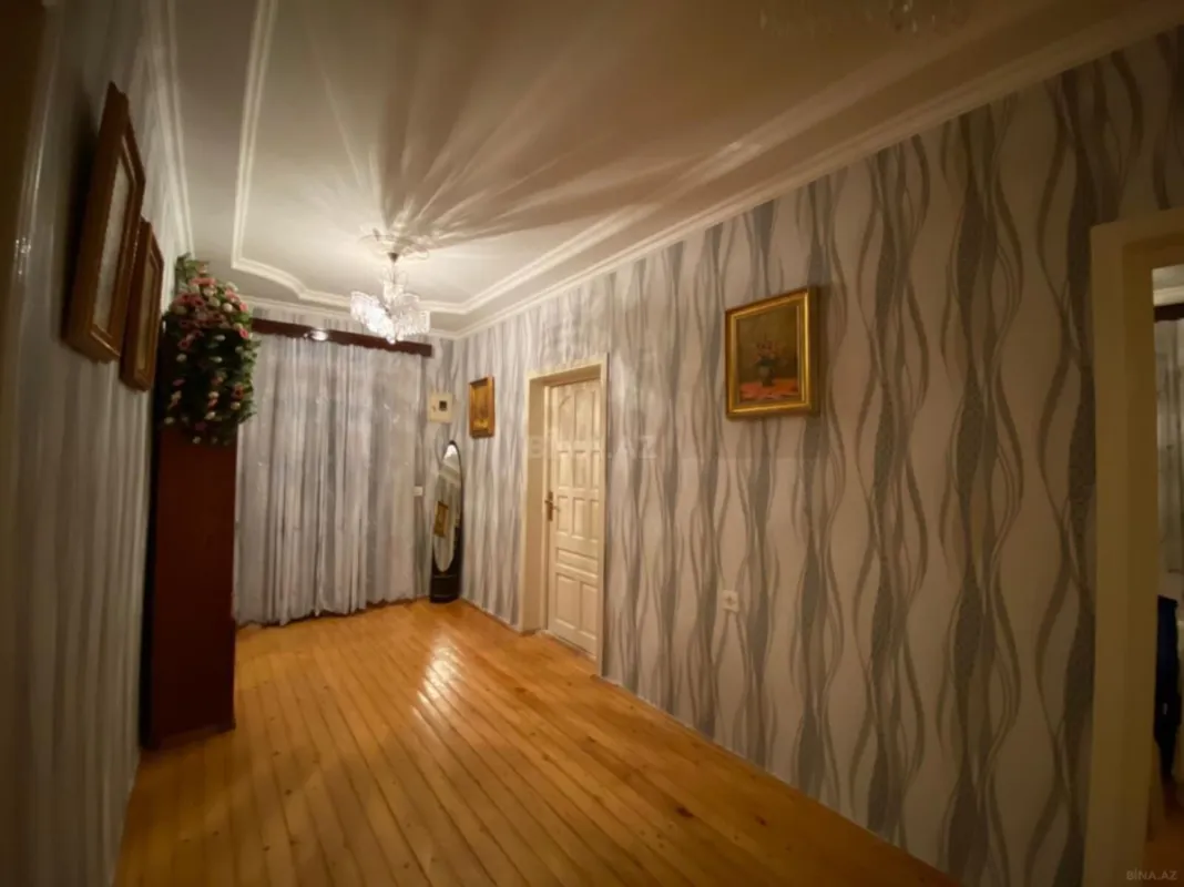 Satılır 4 otaqlı həyət evi 150 m²