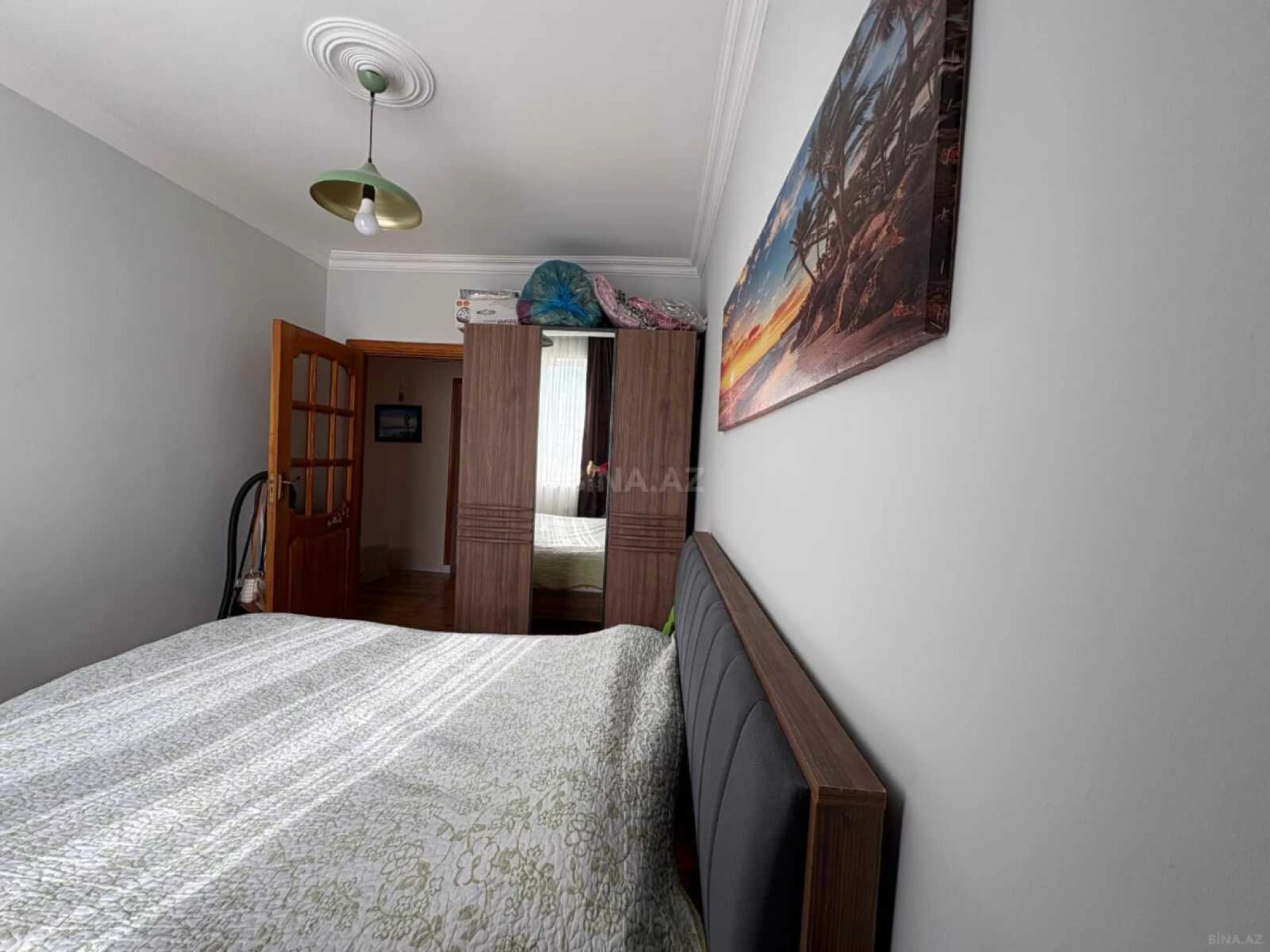 Satılır 5 otaqlı mənzil 100 m²