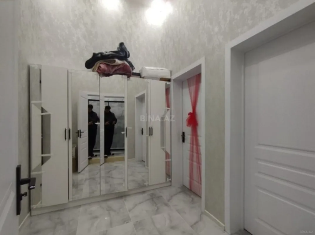 Satılır 2 otaqlı mənzil 55 m²