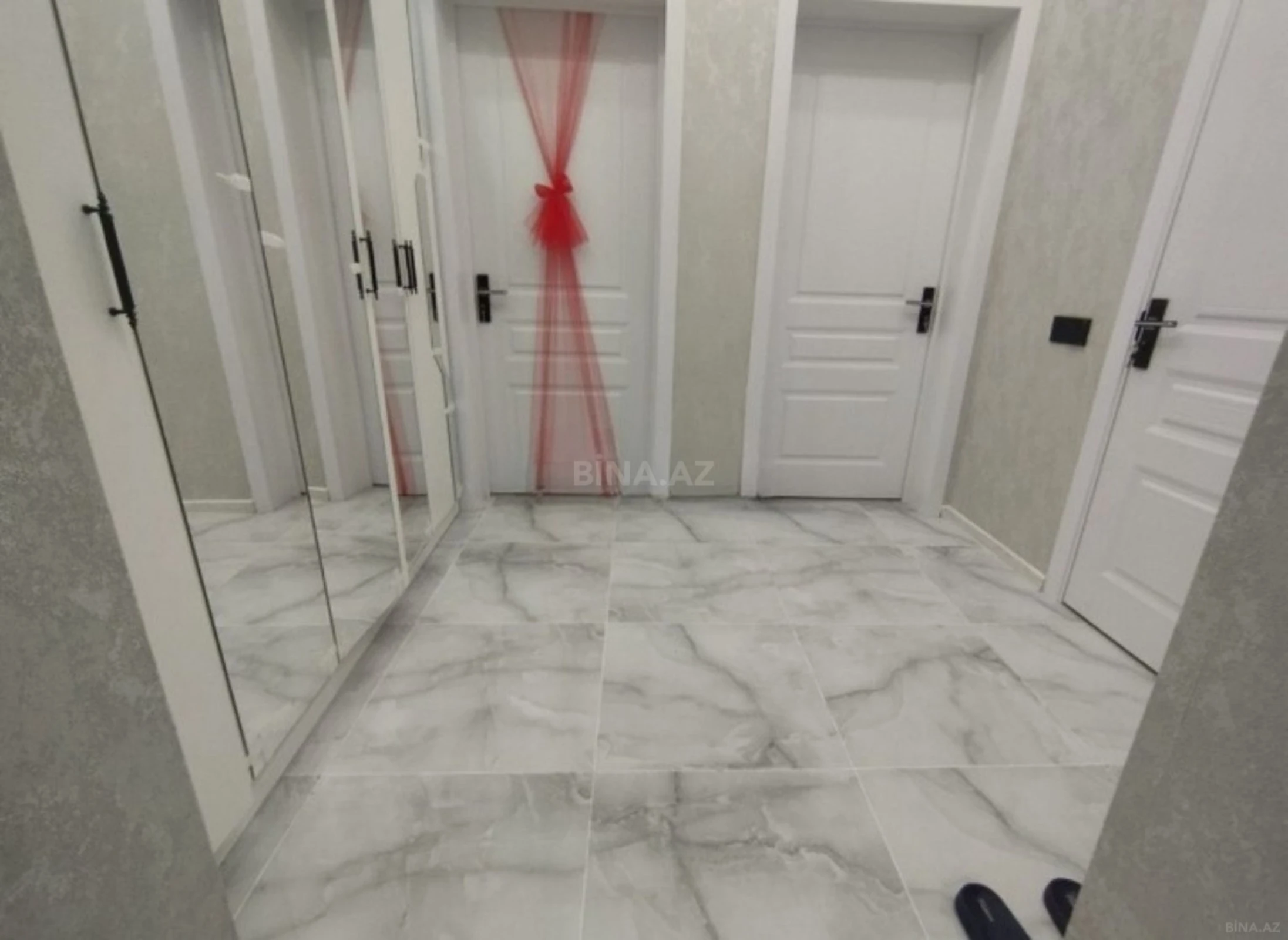 Satılır 2 otaqlı mənzil 55 m²