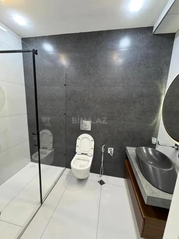 Satılır 3 otaqlı mənzil 118 m²