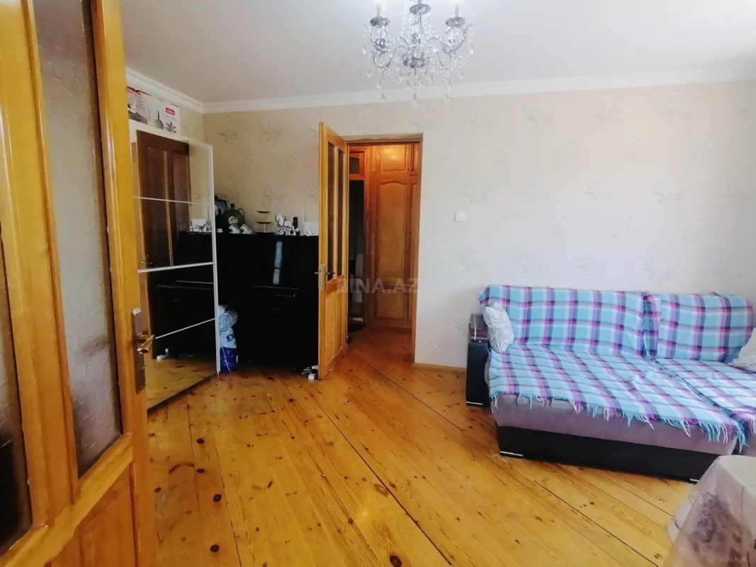 Satılır 2 otaqlı mənzil 50 m²