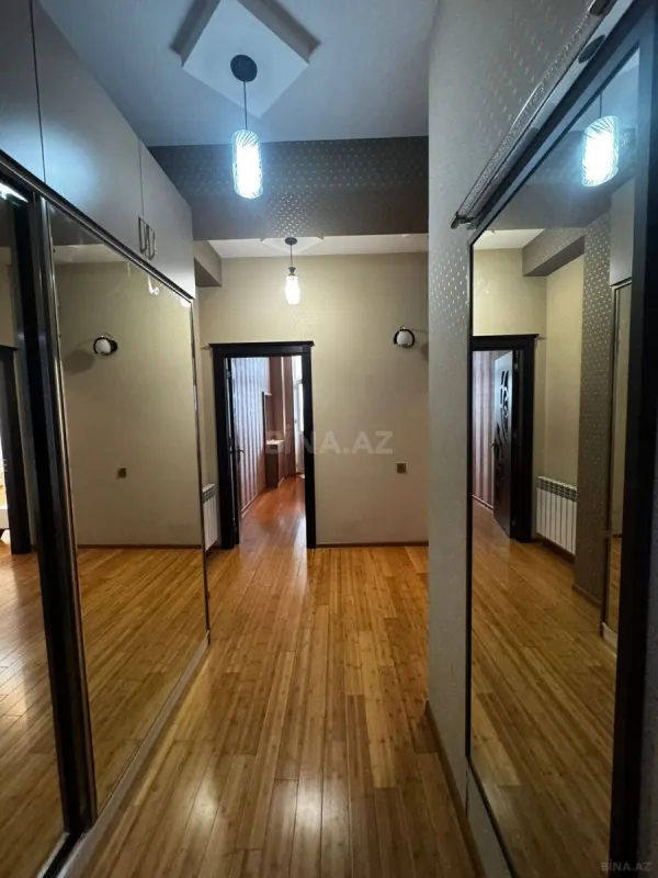 Kirayə verilir 2 otaqlı mənzil 60 m²