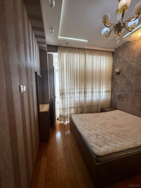 Kirayə verilir 2 otaqlı mənzil 60 m²