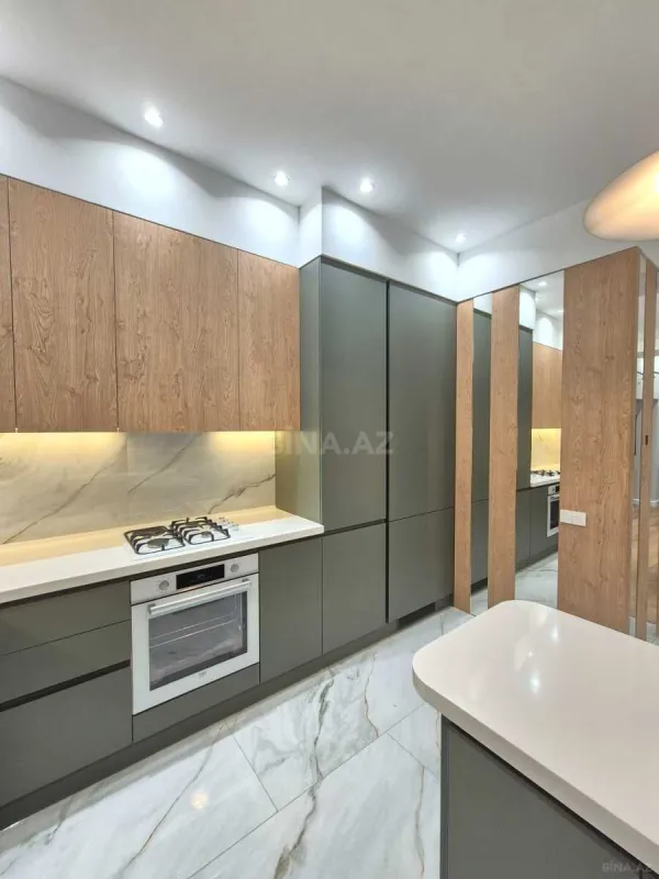 Satılır 3 otaqlı mənzil 81 m²