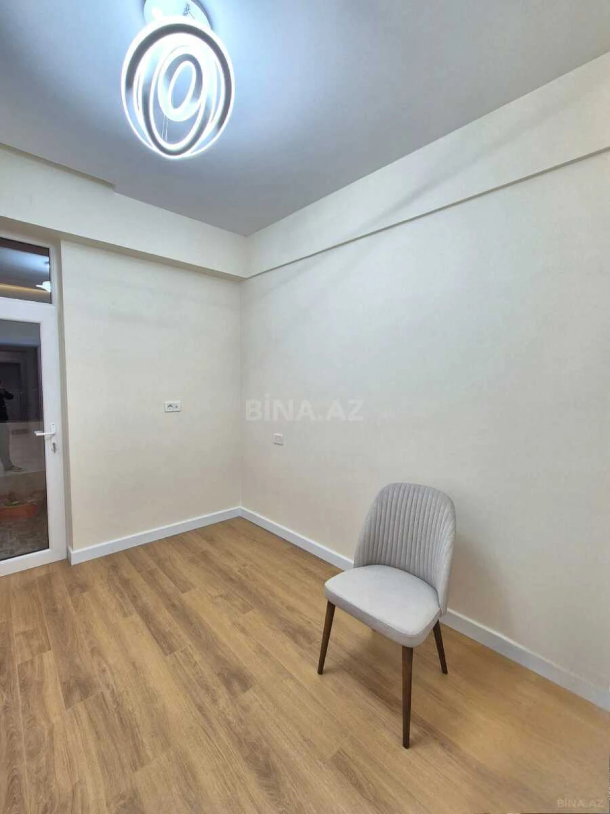 Satılır 3 otaqlı mənzil 81 m²
