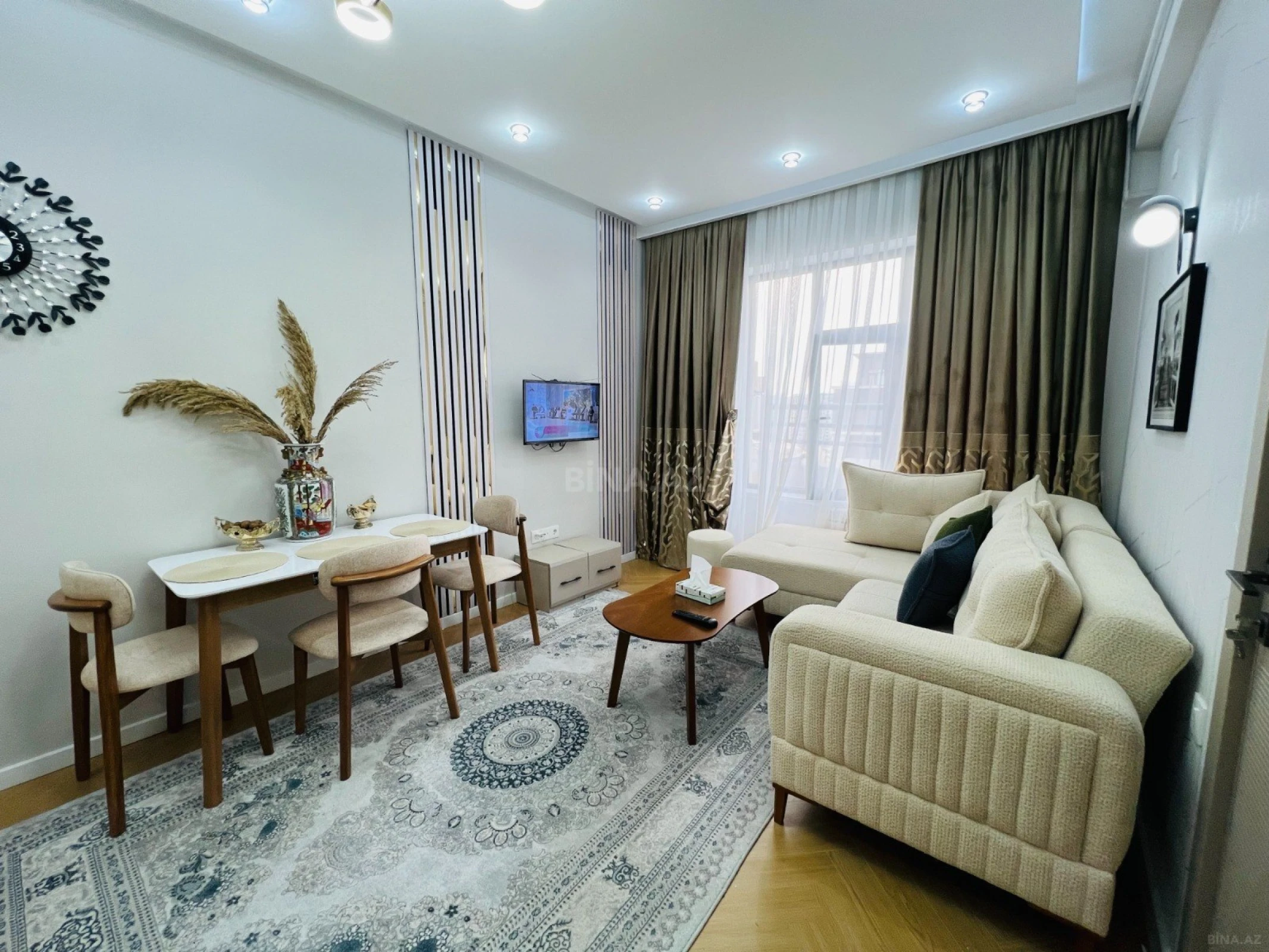 Satılır 2 otaqlı mənzil 58 m²