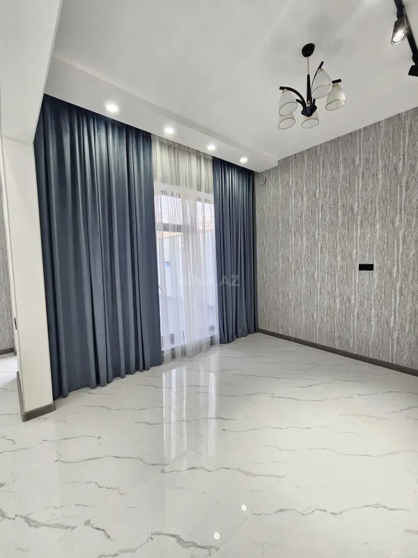 Satılır 4 otaqlı həyət evi 150 m²