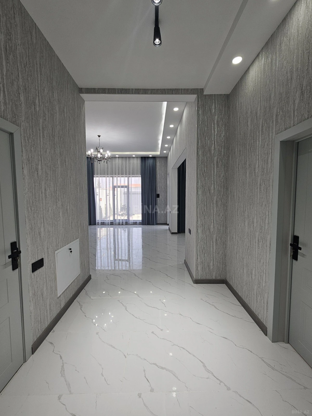 Satılır 4 otaqlı həyət evi 150 m²