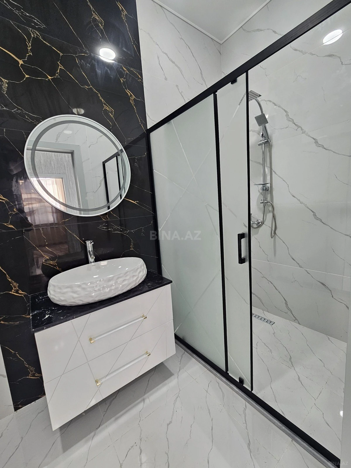 Satılır 4 otaqlı həyət evi 150 m²