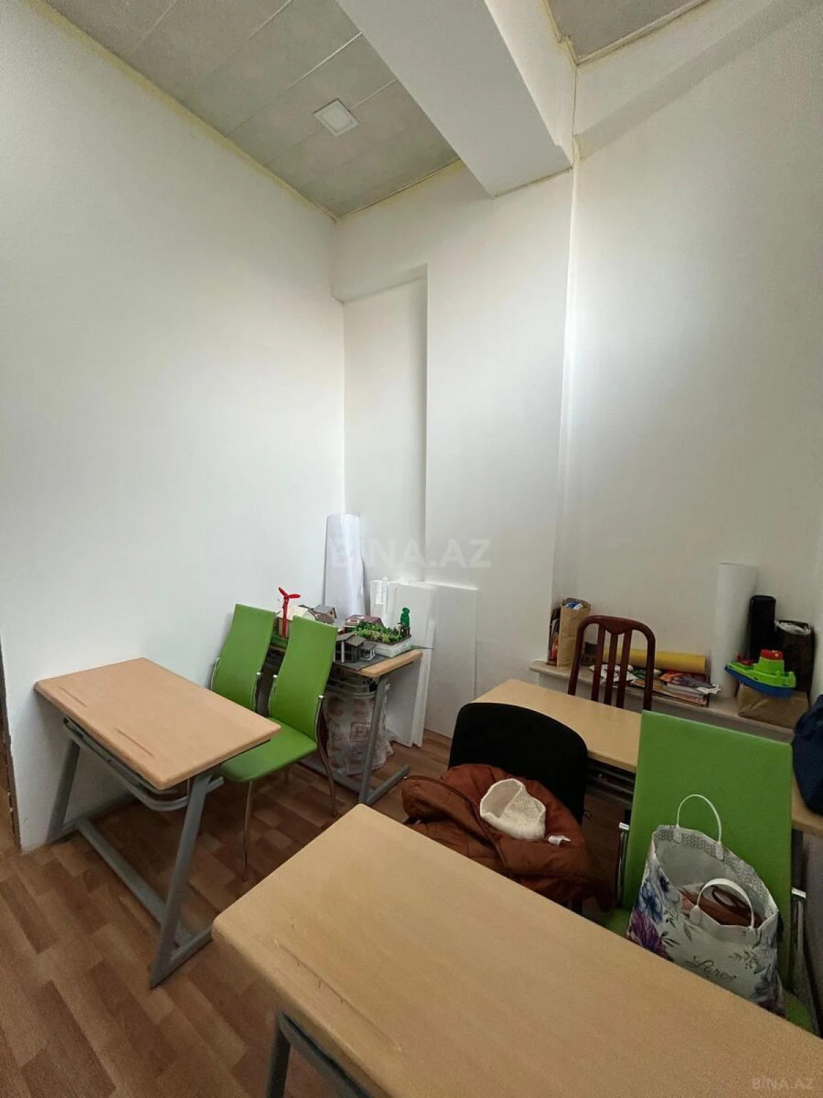 Satılır obyekt 75 m²