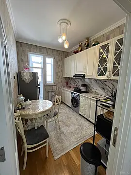 Satılır 2 otaqlı mənzil 60 m²