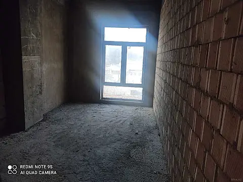 Satılır 3 otaqlı mənzil 149 m²