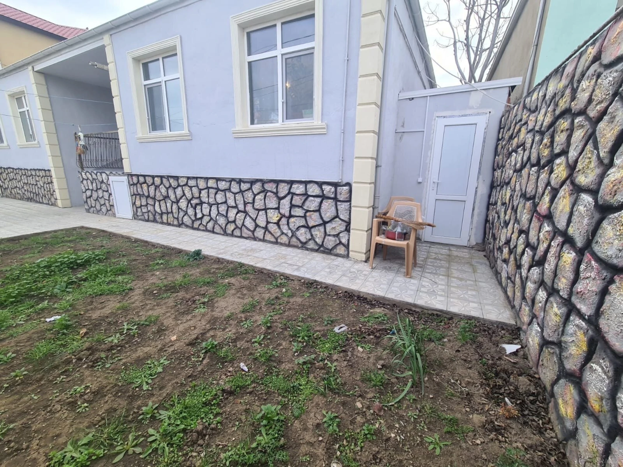 Satılır 4 otaqlı həyət evi 130 m²