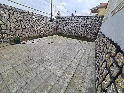 Satılır 4 otaqlı həyət evi 130 m²