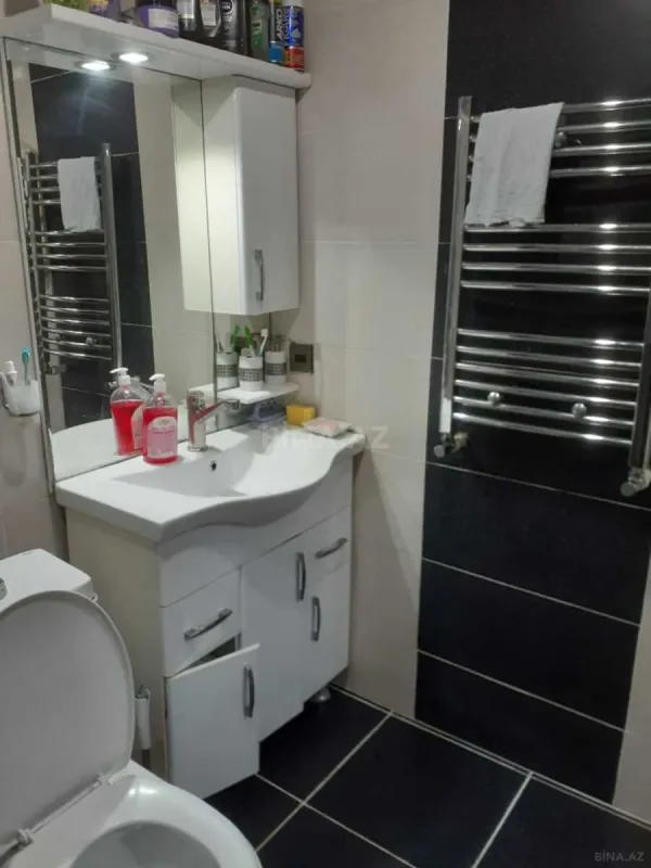 Satılır 2 otaqlı mənzil 90 m²