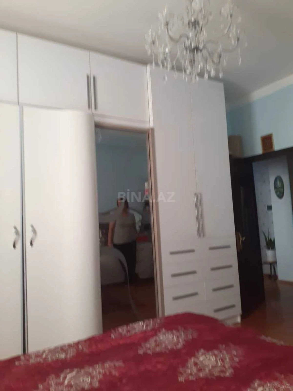 Satılır 2 otaqlı mənzil 90 m²