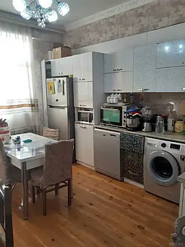 Satılır 2 otaqlı mənzil 90 m²