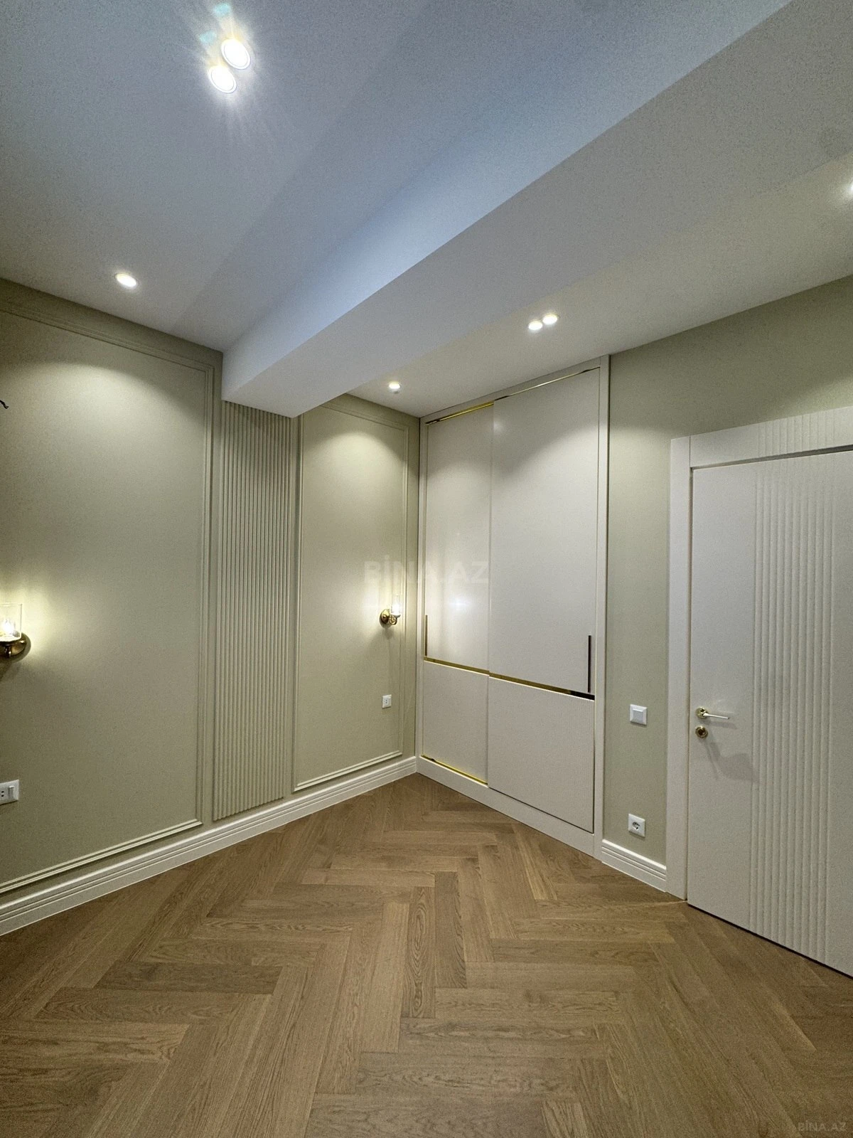 Satılır 3 otaqlı mənzil 86 m²