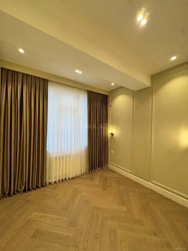 Satılır 3 otaqlı mənzil 86 m²