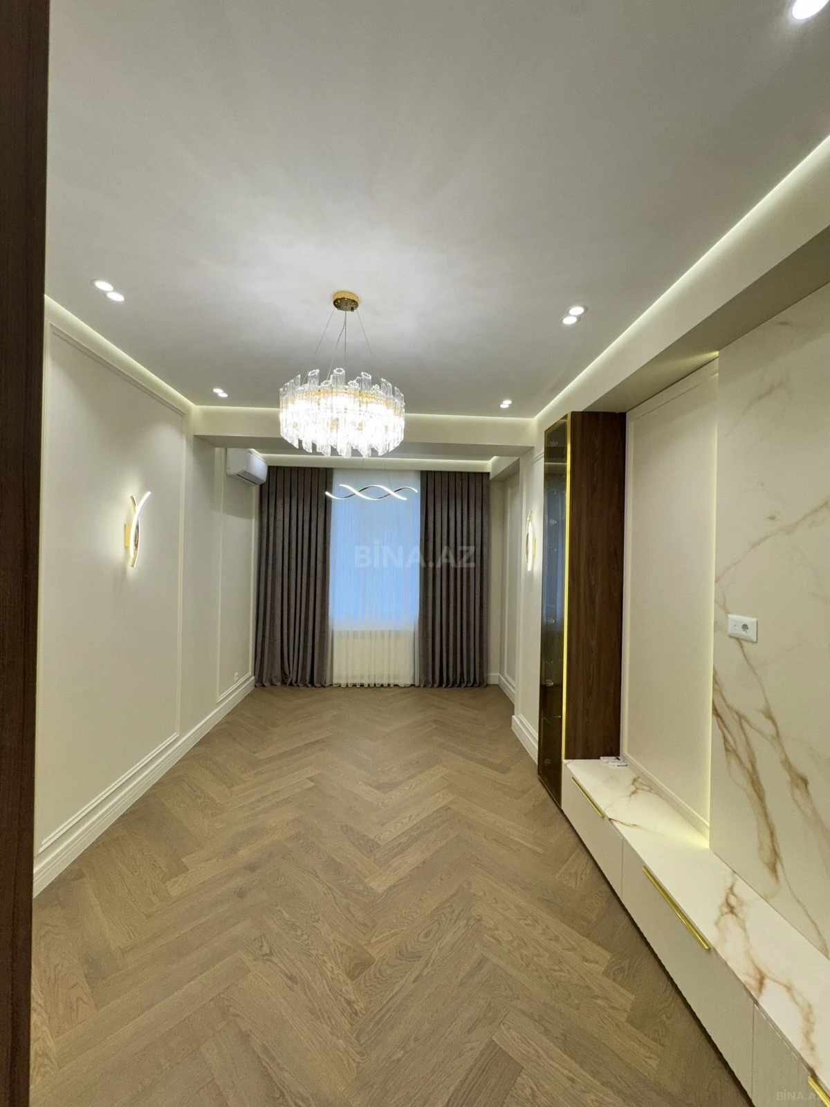 Satılır 3 otaqlı mənzil 86 m²
