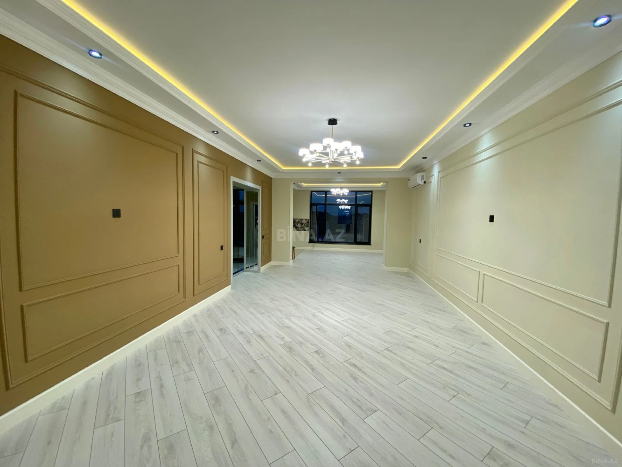 Satılır 6 otaqlı həyət evi 300 m²