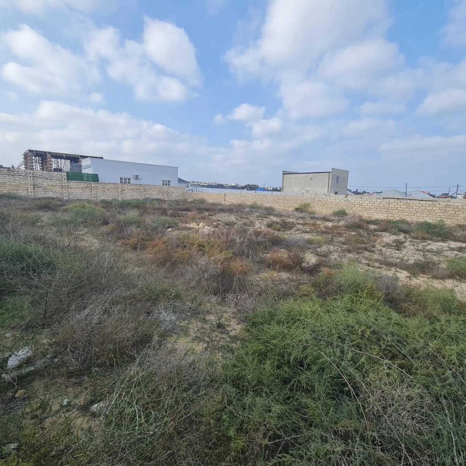 Satılır torpaq sahəsi 10 m²