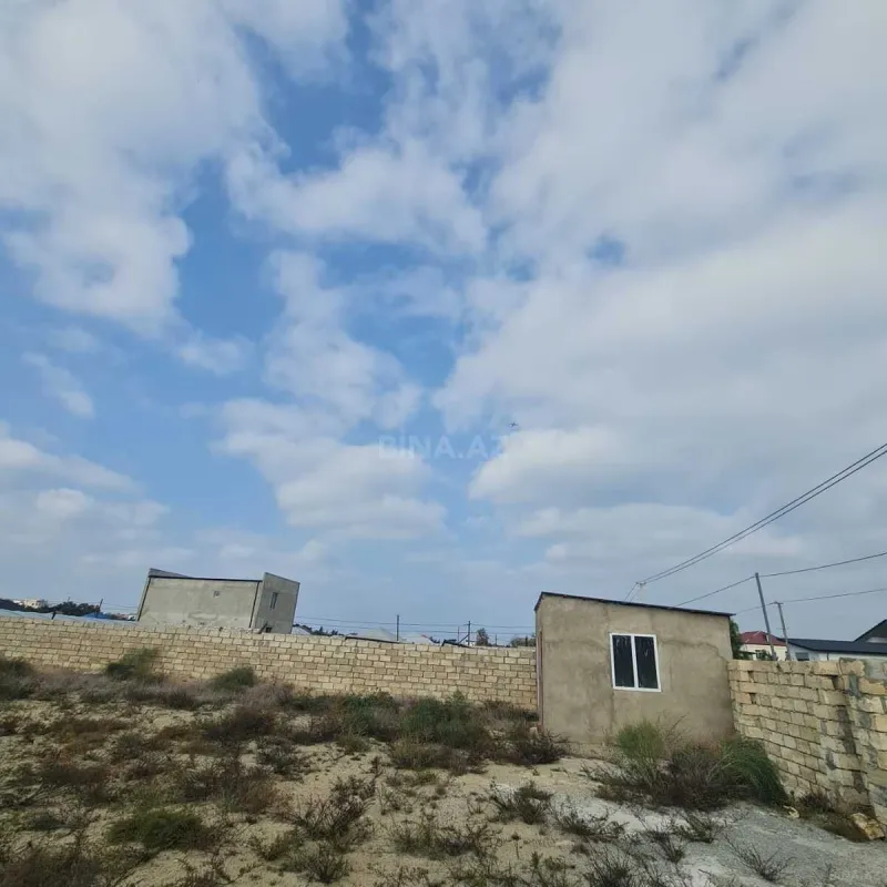 Satılır torpaq sahəsi 10 m²