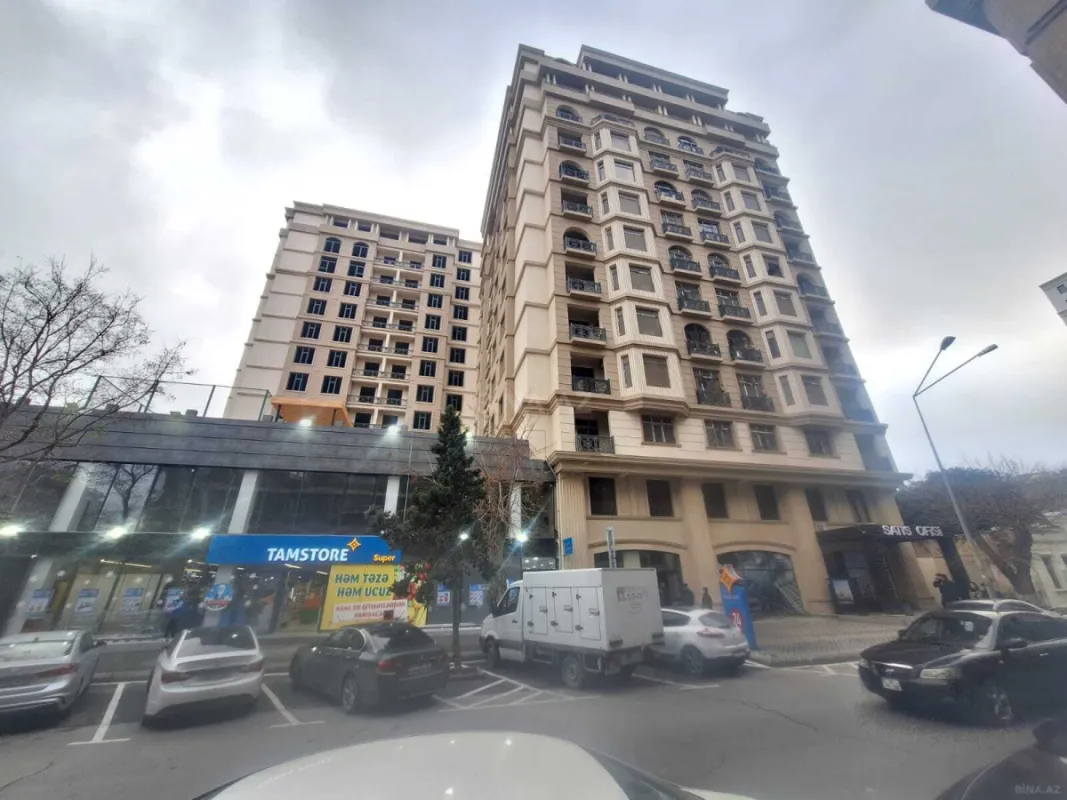 Satılır 2 otaqlı mənzil 99.3 m²