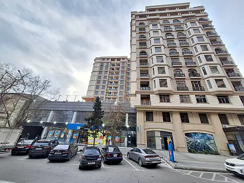 Satılır 2 otaqlı mənzil 99.3 m² — Bakı, Bayıl 2 otaq 99.30 m²