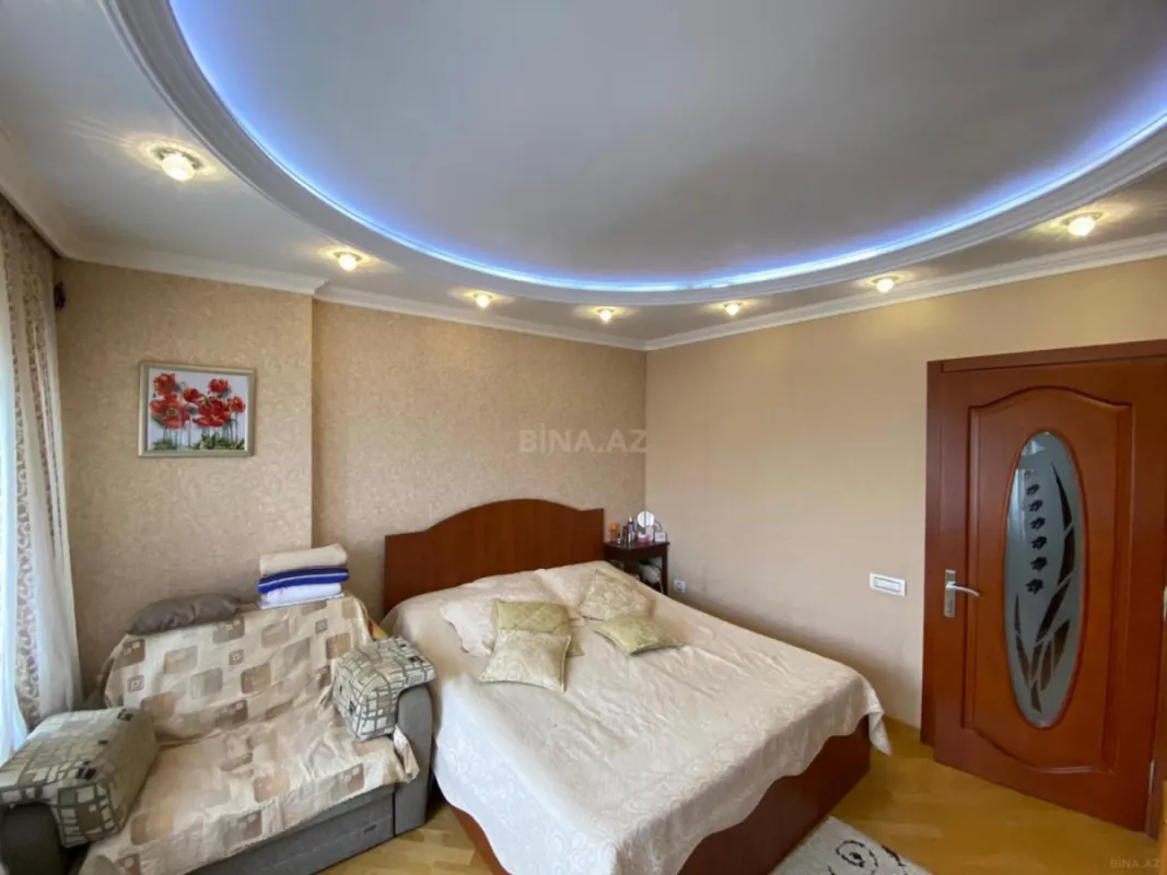 Satılır 4 otaqlı həyət evi 120 m²