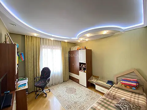 Satılır 4 otaqlı həyət evi 120 m²