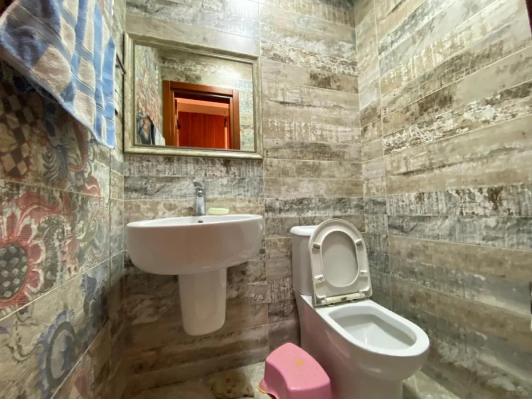 Satılır 4 otaqlı həyət evi 120 m²