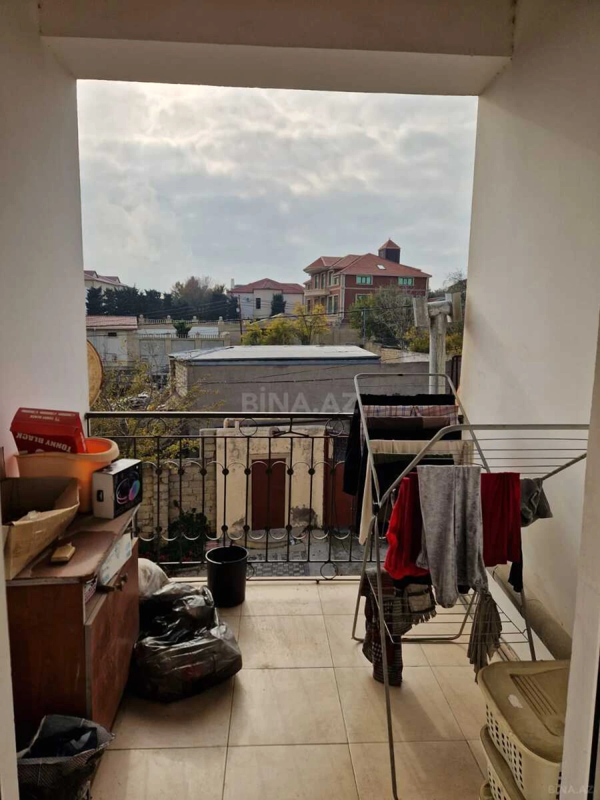 Satılır 6 otaqlı həyət evi 300 m²