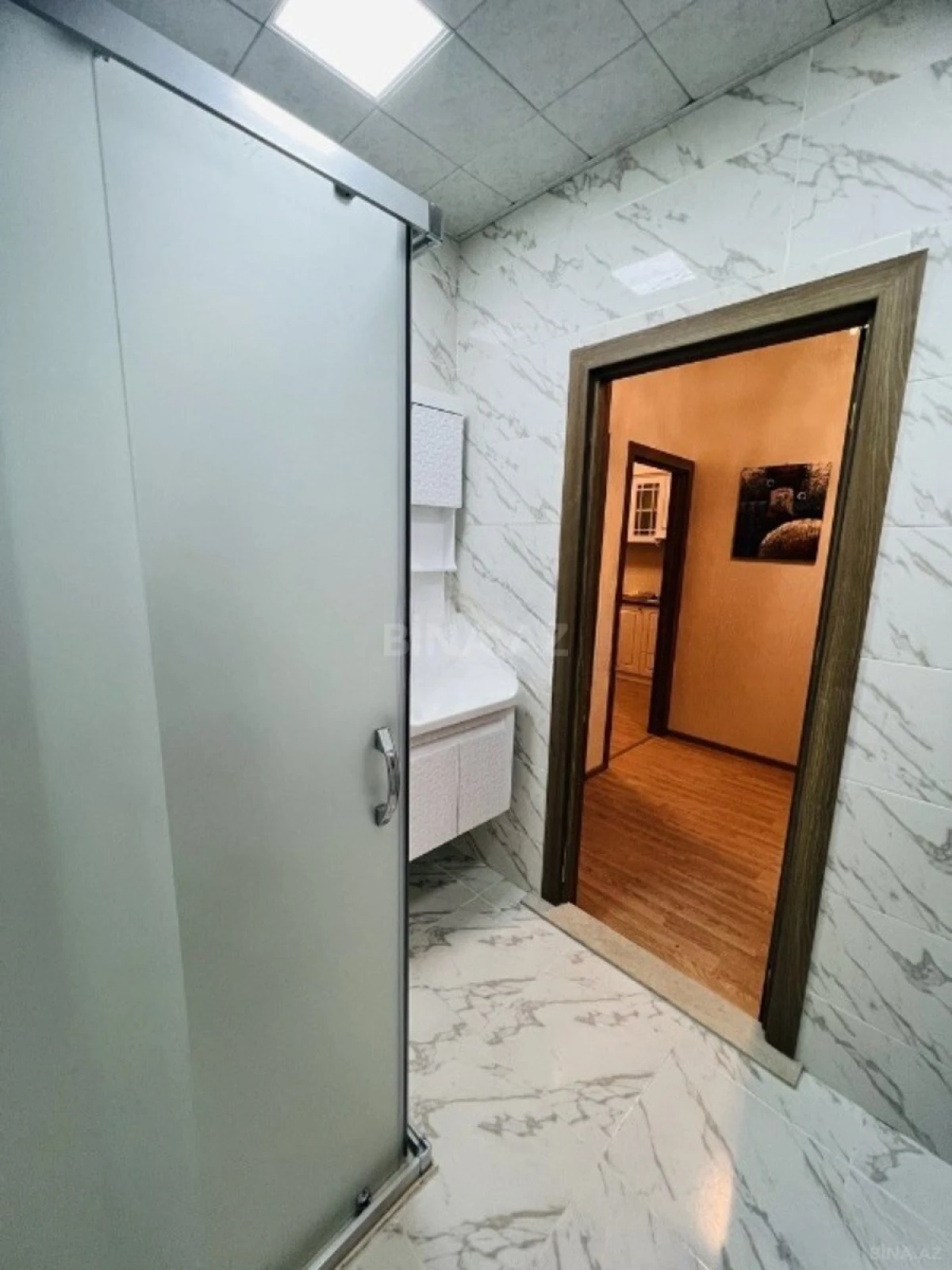 Kirayə verilir 2 otaqlı mənzil 58 m²