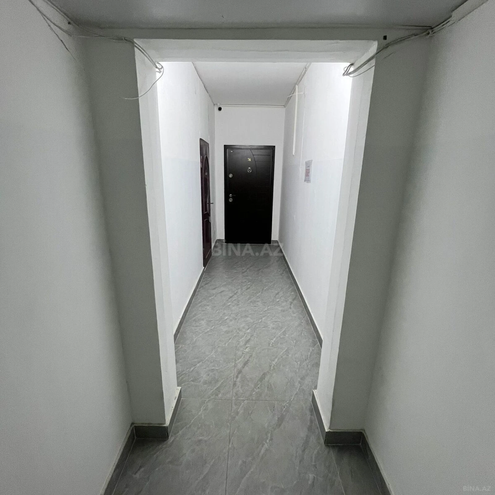 Satılır 2 otaqlı mənzil 65 m²