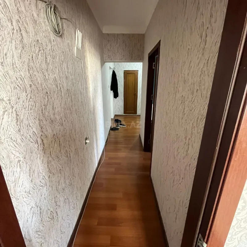 Satılır 2 otaqlı mənzil 65 m²