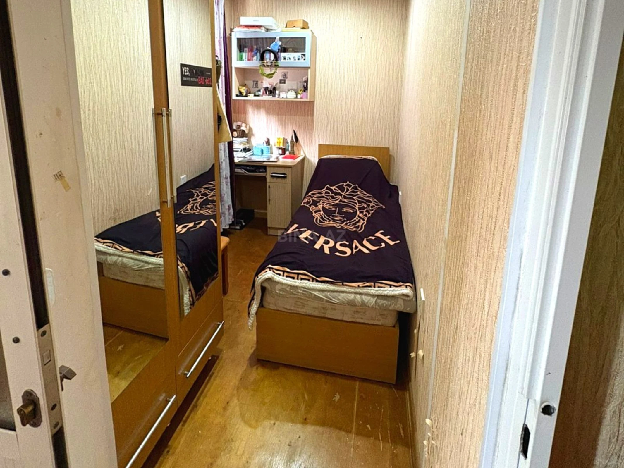 Satılır 5 otaqlı mənzil 100 m²