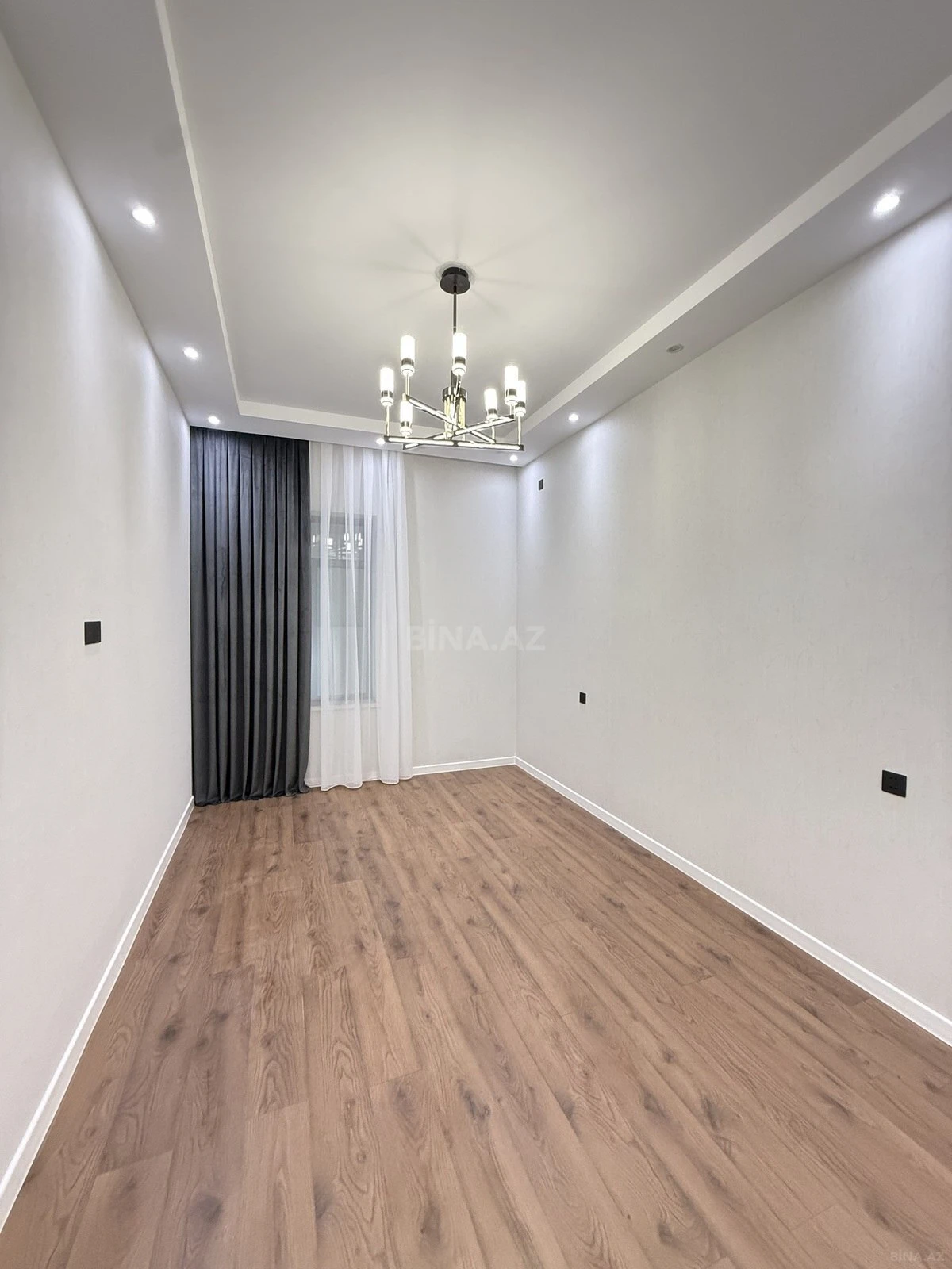 Satılır 4 otaqlı həyət evi 160 m²