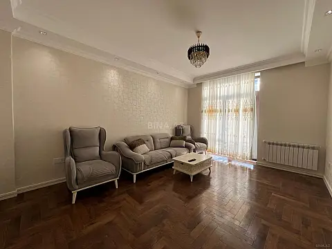 Kirayə verilir 2 otaqlı mənzil 97 m²