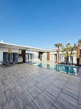 Satılır 5 otaqlı həyət evi 220 m²