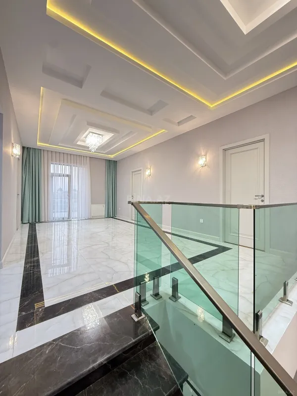 Satılır 6 otaqlı həyət evi 450 m²